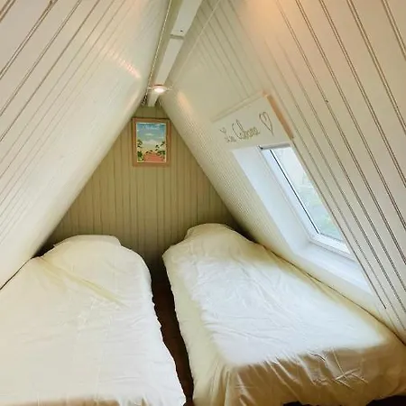 Apartman La De La Baie. *